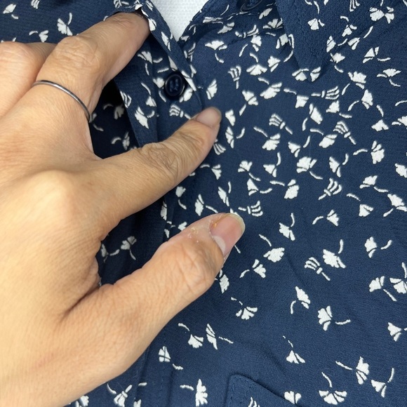 Ganni Barra Crepe Floral Hidden Button Front Longsleeve Shirt Women's Size 36 - Picture 5 of 7